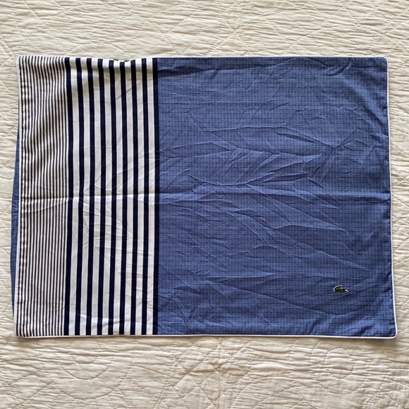 Lacoste Pillowcase - Picture 1 of 3